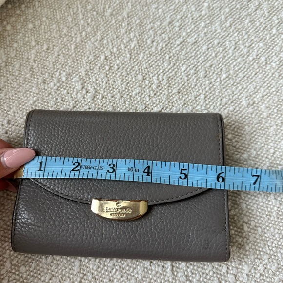 Kate Spade Wallet - Picture 6 of 7